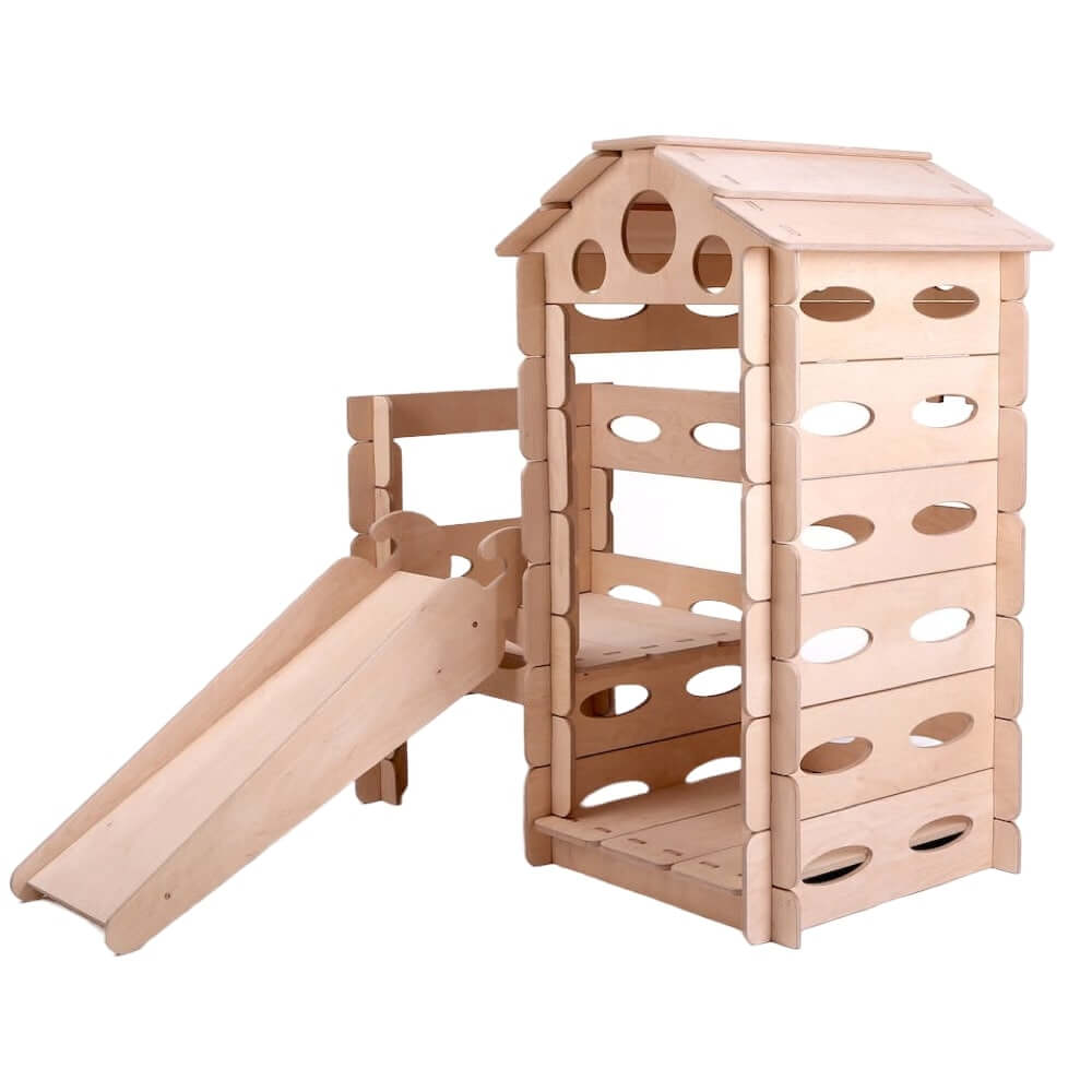 Houten speelhuis “bouw en speel” – met glijbaan met trap
